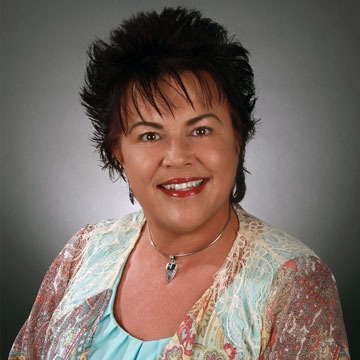 Real Estate Agent Kathy Casares